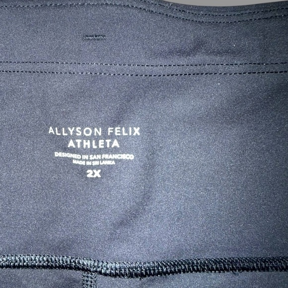 ATHLETA Alyson Felix Legend Shortie - Black 2X - Picture 8 of 11